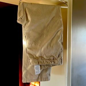 Carhartt khakis 44 x 32 in the classic beige non-cuffed